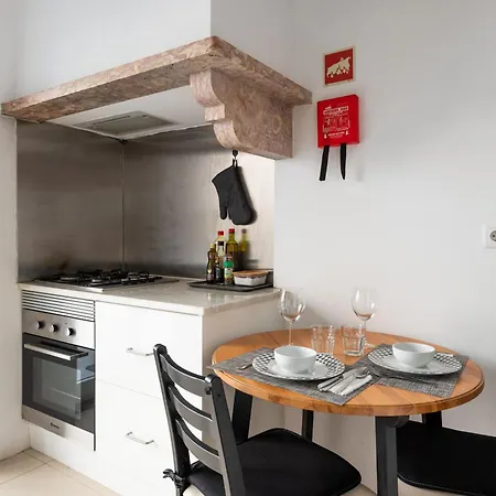 Dumont Πανσιόν