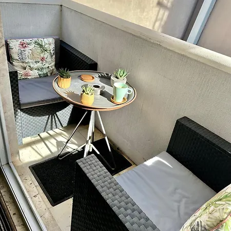 Dumont Πανσιόν